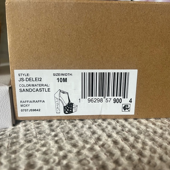 NWT Jessica Simpson Tan Woven Platform T-Strap Wedge Heels - Picture 4 of 4